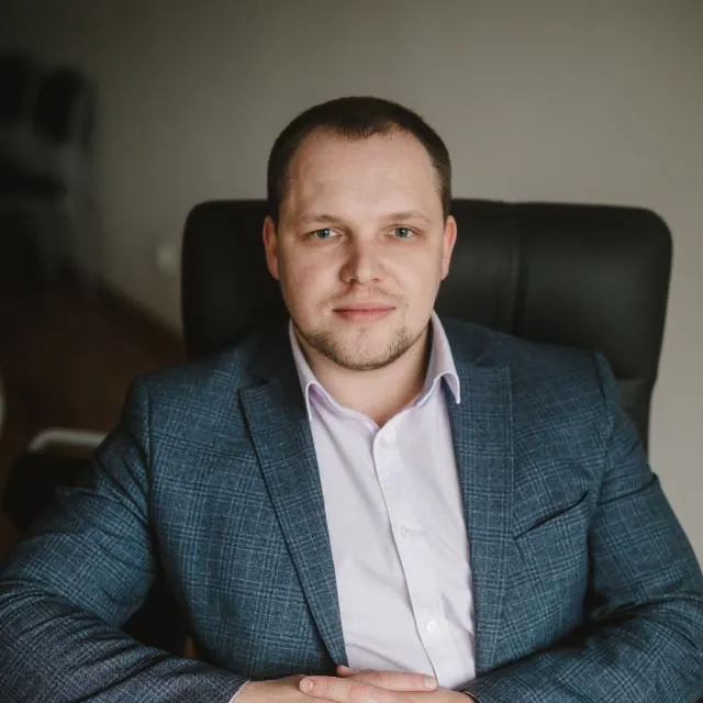 Дмитрий Власенков